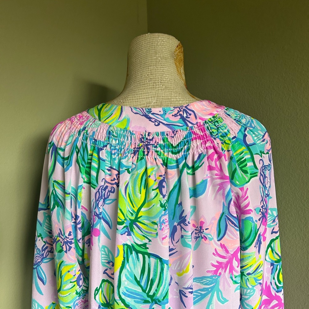 Lilly Pulitzer Pastel Floral Smocked long Sleeve Top Sz M - Picture 4 of 7